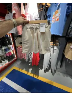shorts dama algodón beige claro.