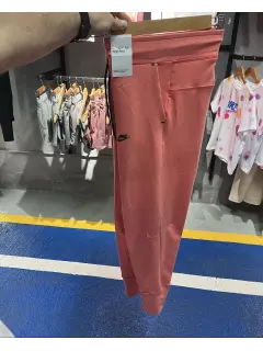 monos dama tech