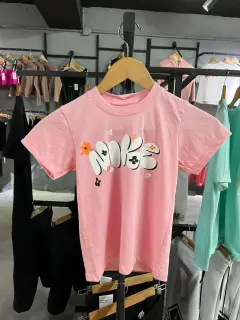 franela rosa graffiti niña