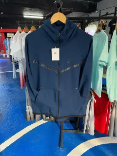 Chaqueta tech