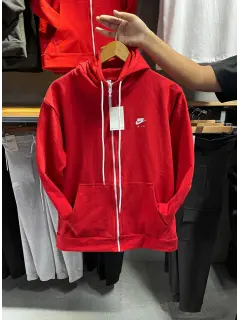 chaqueta roja.jpg