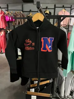 sweater nike athletics