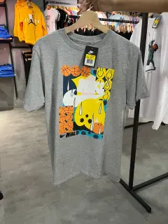 franela balones de bascket gris