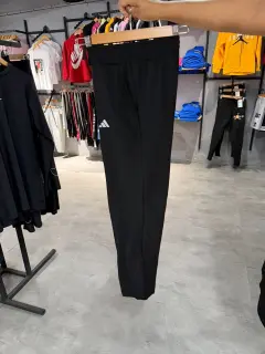 mono adidas dryfit negro