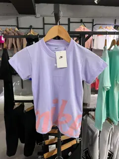 franela morada nike niña