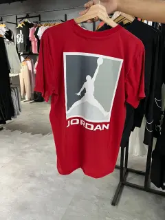 Franela roja jordan brooklyn