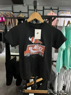 franela el helado negra